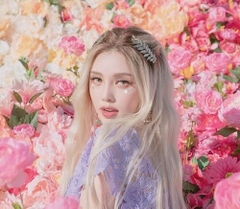Xịt thơm quần áo FABRIC PERFUMEi Hàn Quốc
