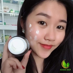 Kem Dưỡng Trắng Da Nhân Sâm 4K Plus Whitening Nigth Cream