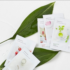 Phấn Nước M.O.I Premium Baby Skin Cushion Tone 20 – Da trắng hồng