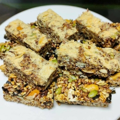 THANH HẠT CHÀ BÔNG GIÒN NGON GIÀU DINH DƯỠNG - BB FOODS