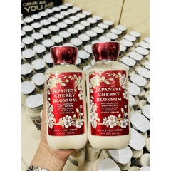 Sữa Dưỡng thể Bath & Body Works Dark Kiss body lotion 236m-mỹ