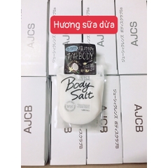 Muối tắm tẩy tế bào chết Juicy Body Salt Nhật