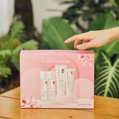 BỘ LÀM SẠCH DA TỪ THẢO DƯỢC (NƯỚC TẨY TRANG 145 + SRM 100 + NƯỚC HOA HỒNG 145 + TẨY TẾ BÀO CHẾT DA MẶT 120G) - SẮC NGỌC KHANG