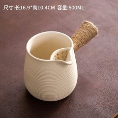 ẤM TRÀ BẰNG SỨ CÓ TAY CẦM TIỆN DỤNG -PHƯƠNG