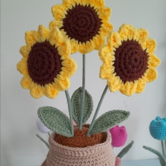 BÓ HOA TUYLIP BẰNG LEN HANDMADE YUKISHOP YK17