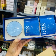 SET PHẤN NƯỚC SUM XANH KÈM 2 LÕI PHẤN CHE KHUYẾT ĐIỂM KIỀM DẦU AD575 - SU:M37