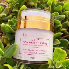 KEM DƯỠNG MẶT BAN NGÀY CHỐNG NẮNG DA THUẦN CHAY HỮU CƠ SASY N SAVY SPF 15 SKIN FIRMING CRÈME SASY N SAVY
