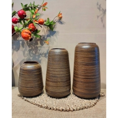 BÌNH CẮM HOA DÁNG ĐU ĐỦ, CHẤT LIỆU GỐM SỨ BÁT