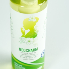 GEL VỆ SINH PHỤ NỮ 100ML - NEOCHARM