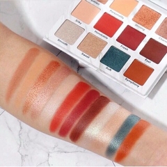 BẢNG PHẤN MẮT 12 MÀU HOT TREND THỜI THƯỢNG VVD COLOR PM-5214 - SILKYGIRL