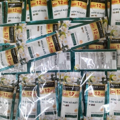 KEM XẢ BƯỞI SIÊU MƯỢT DÂY 12 GÓI - LUCKY STAR