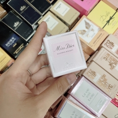 NƯỚC HOA MINI MISS DIOR BLOOMING BOUQUET EDT 5ML - NOEM