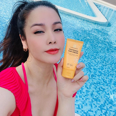 KEM CHỐNG NẮNG VÀNG DƯỠNG DA MẶT WHITENING 50ML LAURA SUNSHINE