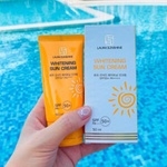 KEM CHỐNG NẮNG VÀNG DƯỠNG DA MẶT WHITENING 50ML LAURA SUNSHINE