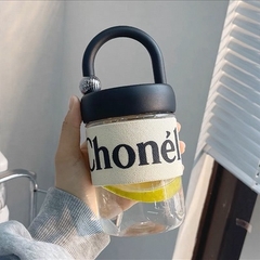 BÌNH NƯỚC CHONEL/FASHION CÓ TAY CẦM 450ML - SU