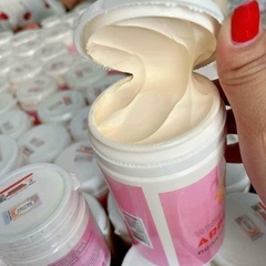 KEM KÍCH DƯỠNG TRẮNG DA ABUTINE C3C KT1- GDN