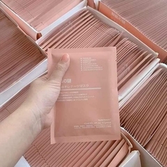 HỘP 50 MIẾNG MẶT NẠ NHAU THAI CỪU CUỐNG RỐN NHẬT BẢN KT1- GDN