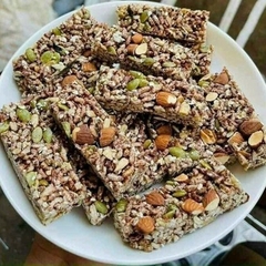 THANH GẠO LỨT MIX HẠT DINH DƯỠNG NHÀ LÀM 500G - WINNIE HOUSE