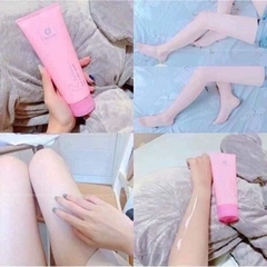 DƯỠNG THỂ HƯƠNG NƯỚC HOA DESIGNER COLLECTION R-SERIES HAND ANHD BODY LOTION -GDN