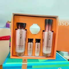 SET NƯỚC HOA HỒNG - SỮA DƯỠNG SULWHASOO THÔNG ĐỎ AD348 -ÁNH DƯƠNG