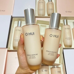 SET 2 LỌ NƯỚC HOA HỒNG/ TONER CÂN BẰNG ẨM TRẮNG DA OHUI AD379