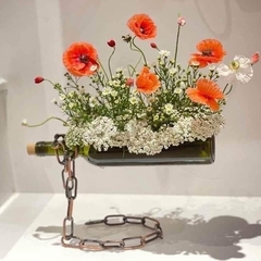 BÌNH HOA, LỌ HOA THỦY TINH HÌNH CHAI KÈM DÂY XÍCH, LỌ HOA BAY TRANG TRÍ, DECOR ĐỘC ĐÁO