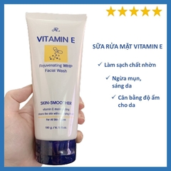 Sữa rửa mặt bổ sung Vitamin E Aron Thái Lan 190gr