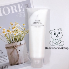 Sữa rửa mặt hạt kiêm tẩy da chết Muji face soap scrub -Nhật 120g