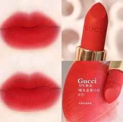 Son thỏi Gucci-ý