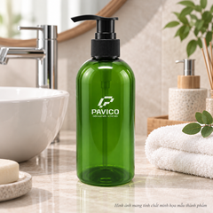 Chai tẩy trang PET 300ml Pavico trong không gian phòng tắm