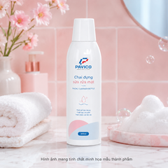 Chai đựng sữa rửa mặt trong không gian phòng tắm màu hồng