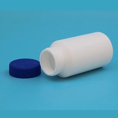 Lo-dung-thuoc-HDPE-vai-vat-150cc-2