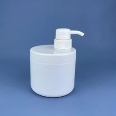 chai-sua-tam-nhua-pet-nap-lech-5