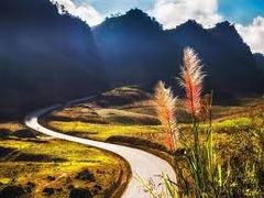 HÀ NỘI _ MỘC CHÂU _ CHỢ TÌNH _ HÀ NỘI