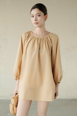 Áo Kiểu Nữ Naomi Top RR25AK119