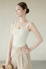 Áo Thun Nữ Suri Top RR25AT11