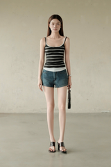 Quần Jeans Nữ Jay Short RR25QJ28