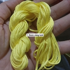 Dây dù 1.5mm có lõi nhiều màu (bó như hình 13-15m) , dây đan vòng tay, dây thắt vòng tay, vòng cổ may mắn