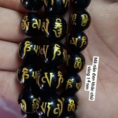 1 viên mã não đỏ đen khắc chữ vàng có lỗ xỏ 1mm đến 1,5mm size 8mmm 10mm 12mm 14mm