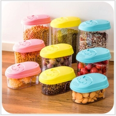 Hộp nhựa đựng thực phẩm khô tiện dụng cho nhà bếp kèm nắp bật tiên dụng