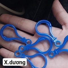1-5 móc càng cua nhựa loại lớn 25x50mm nhiều màu