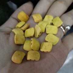 Gói 20viên đá ngọc lam nhân tạo dẹp 2lỗ 10x13mm