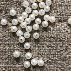 10-50 gam hạt châu 6mm, hạt cườm,hạt bẹt nhựa nhiều màu có lỗ