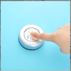 Đèn Led 3 Bóng Dán Tường Chạm Là Sáng - Đèn Led 3 Bóng Dán Trần Đa Năng, Đèn Led Dán Cốp Xe Ô Tô, Dán Trần Xe Siêu Sáng