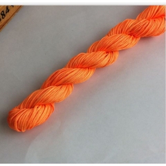 dây dù 0,8mm ( bó như hình 28met) dây dù đan vòng tay , dây thắt vòng cổ, vòng tay may mắn