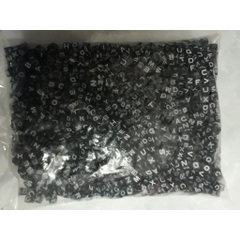 0.5KG Hạt chữ cái đủ màu size 7mm loai tốt