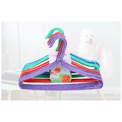 10 móc quần áo nhôm mạ màu tĩnh điện đẹp, bền bỉ