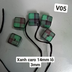 10gam hạt nhựa vuông, hình thoi có lỗ xỏ  16mm- V01, V02- V03- V04