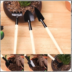 Bộ 3 dụng cụ làm vườn cán gỗ, lưỡi thép, trồng cây, xới đất, trộn phân, làm cỏ - Gồm Xẻng, Cảo, Chĩa