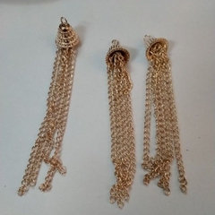 1cái Tua rua xích vàng dài 10cm
